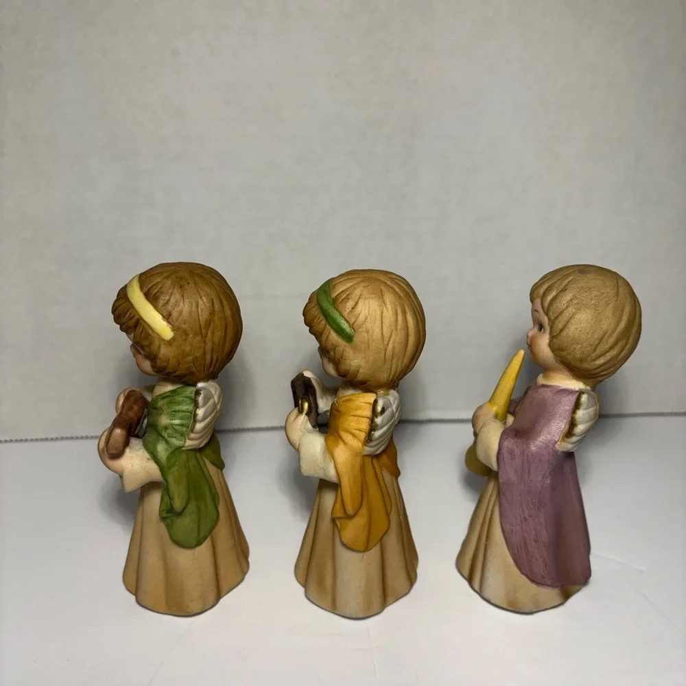 Lefton Holiday Angel Figurines With Musical Instruments Hand Painted #2473